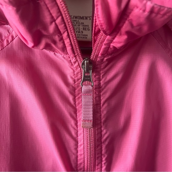 L.L. Bean Pink Lightweight Windbreaker Jacket Size Large - Picture 3 of 9